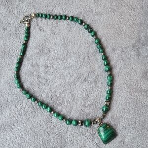 Vintage 925 Sterling Silver Elegant Green Beaded Necklace